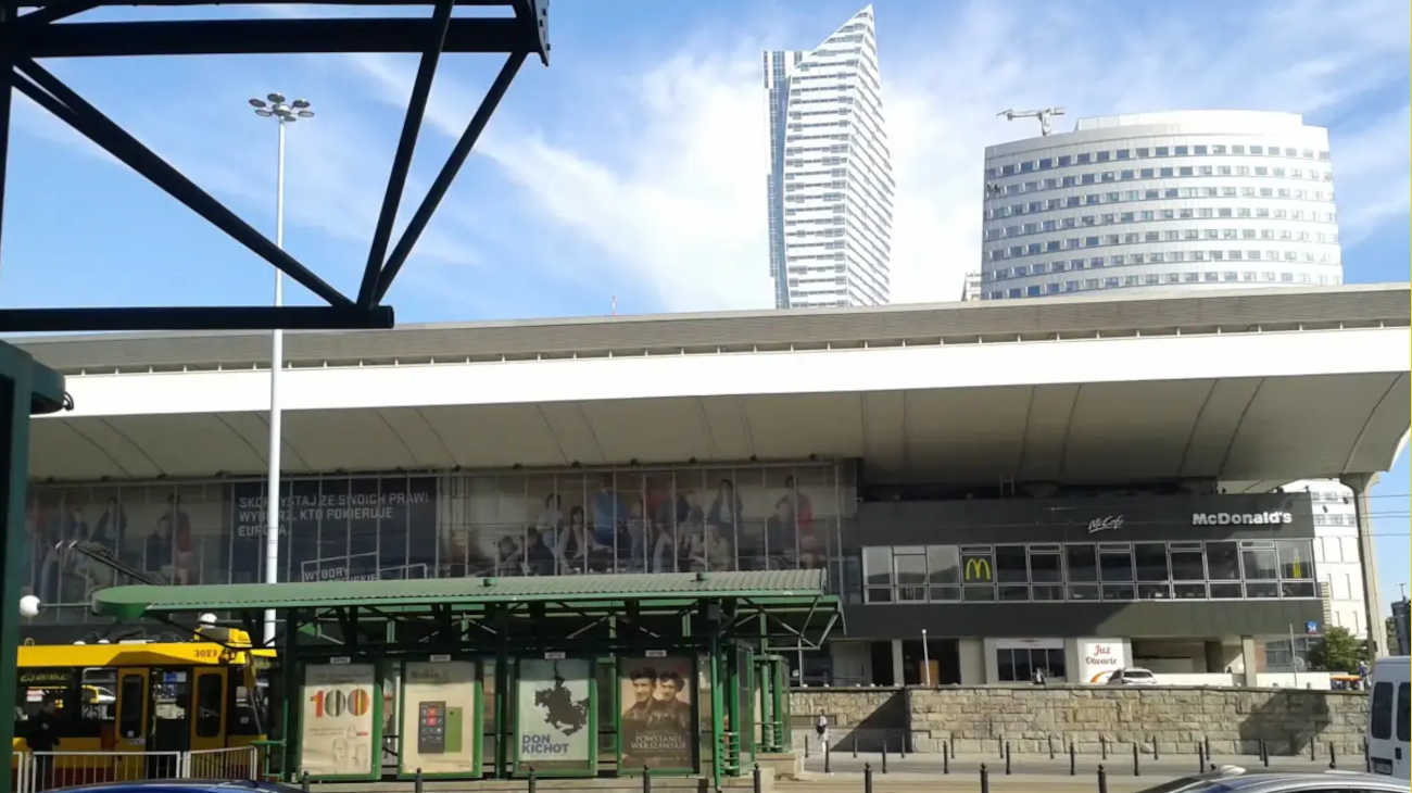 Explore Warsaw Central Train Station – 2014 gallery & Useful Info